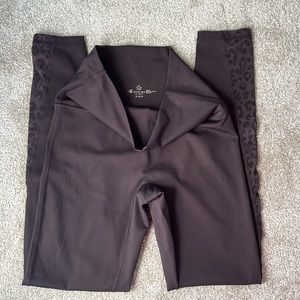 Brown OFFLINE by Aerie Leggings! 🤎